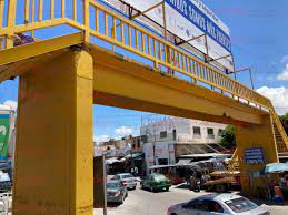 Ultima hora: Quitaran puente peatonal del mercado república en S.L.P.