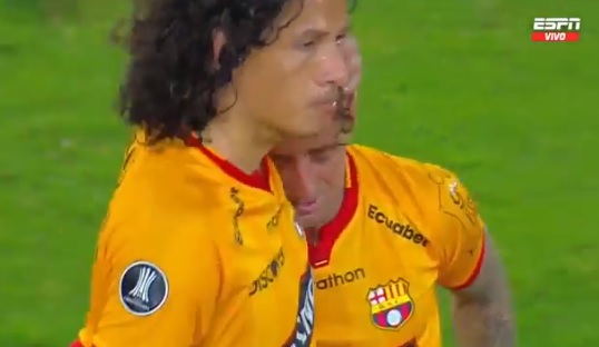 Las lágrimas del ‘Kitu’ Díaz tras la derrota ante Flamengo
