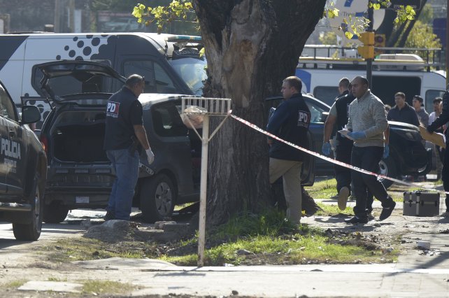 Detienen a 16 policías por la muerte de dos jóvenes en zona sur