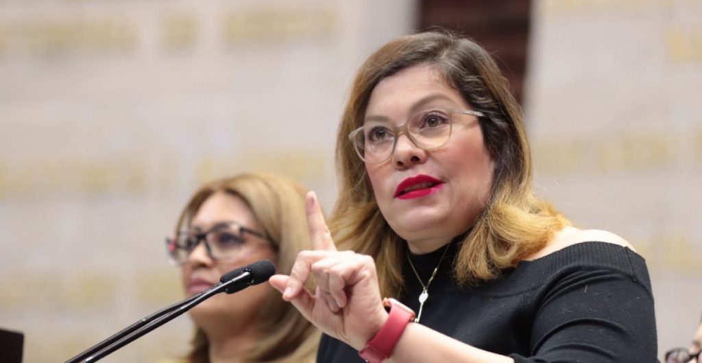 Iniciativa tres de tres contra la violencia de género
