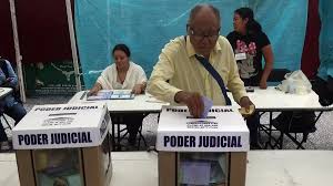 Sentencia al proceso de elección del poder judicial en México: ganaron los malos.