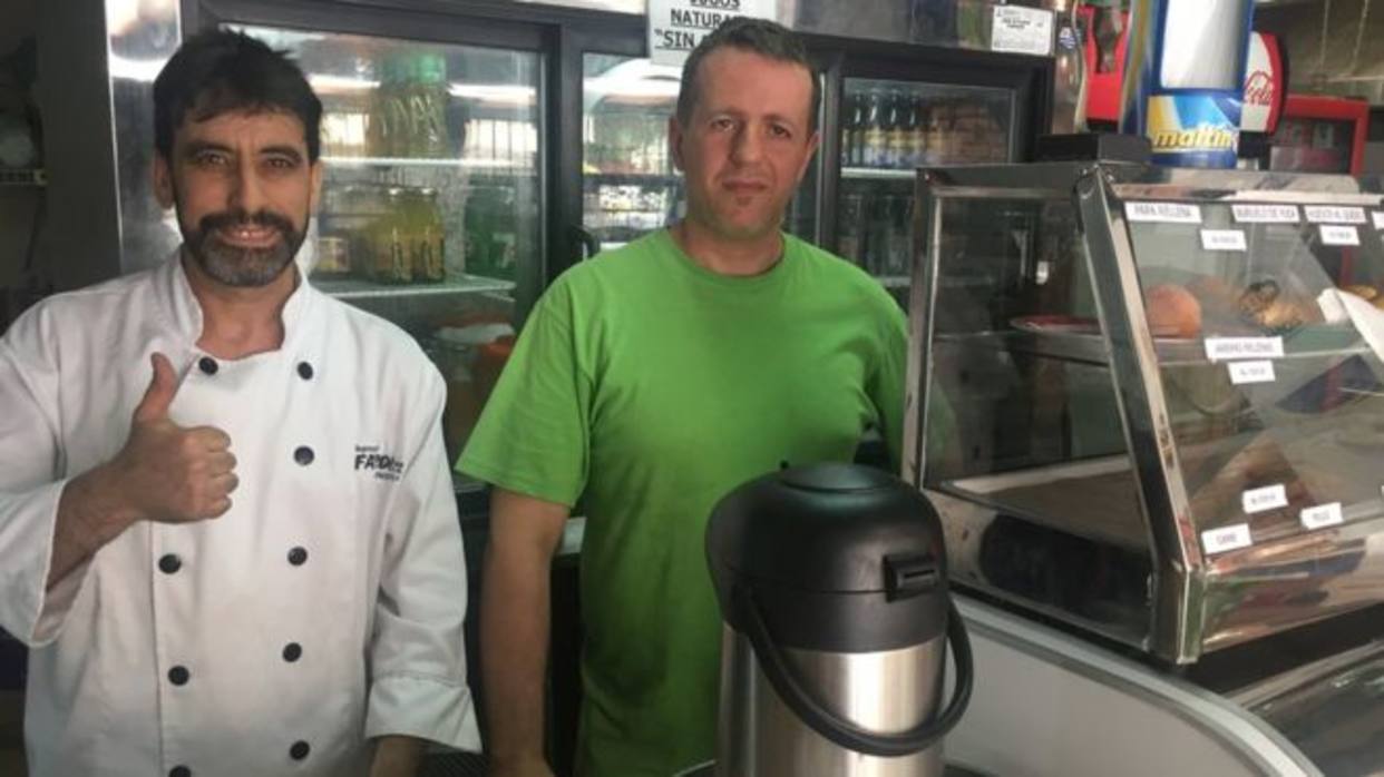 Why foreigners who could leave Venezuela decide to stay