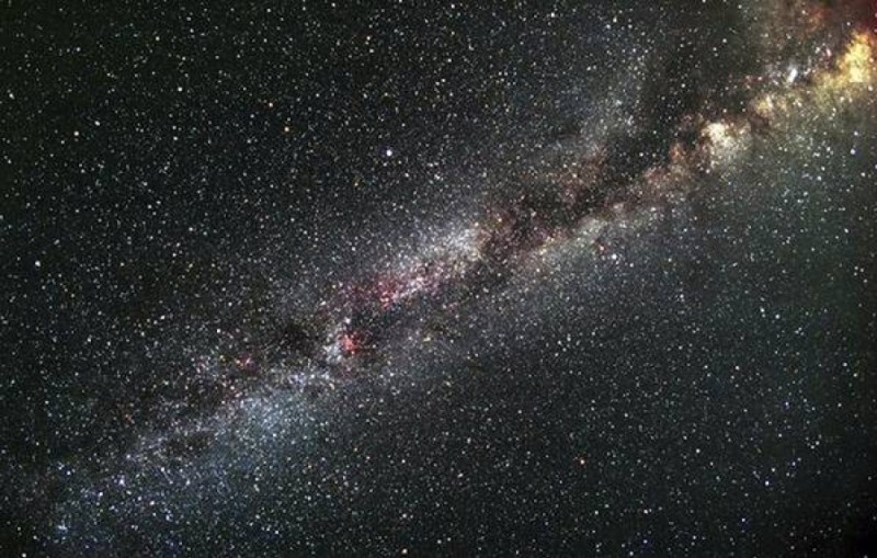 Una estrella misteriosa reina en las redes