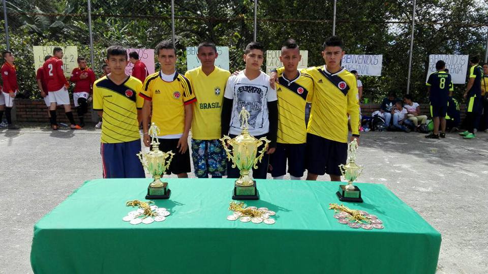 DEPORTE VEREDA LA CIMA 