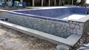 SE DETIENE LA CONSTRUCCIÓN DE LA PISCINA DEL TÉCNICO 