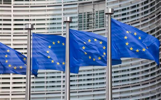 Unión Europea, al borde de prohibir el uso de glifosato