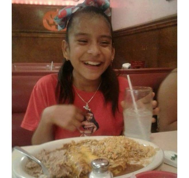 LA POLÉMICA DETENCIÓN DE ROSA MARÍA, LA NIÑA INDOCUMENTADA CON PARÁLISIS CEREBRAL PUESTA EN CUSTODIA POR LA PATRULLA MIGRATORIA DE EE.UU. CUANDO IBA E