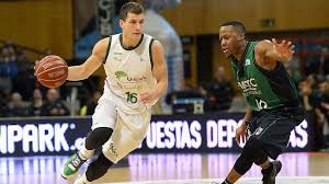VICTORIA UNICAJA