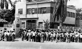 CINCUENTA AÑOS PROMOCION DEL 68