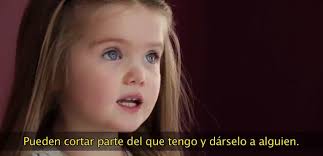 la niña que dona su pelo