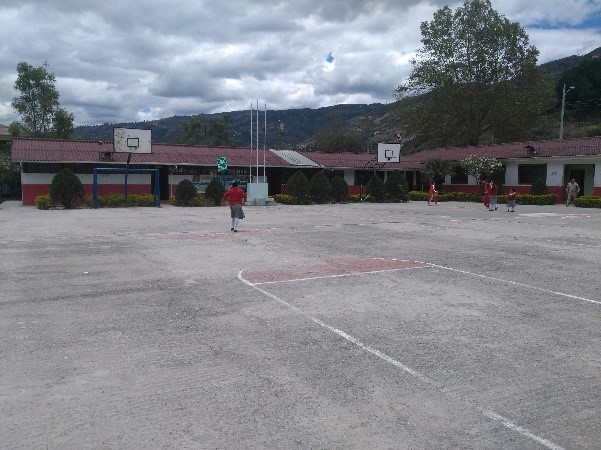 MANTENIMIENTO DE CANCHAS 