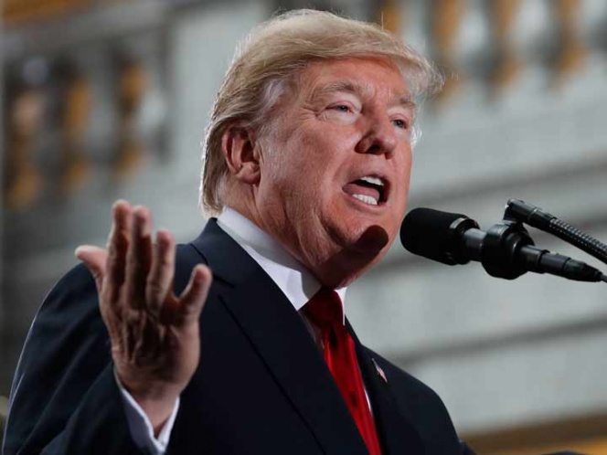 Mitad de los estadunidenses cree que hubo coordinación entre Trump y Rusia