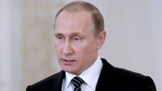 VLADIMIR PUTIN ORDENA EL RETIRO DE "UNA PARTE IMPORTANTE" DE LAS TROPAS DE RUSIA EN SIRIA