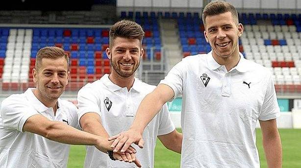 El Biboys cierra las tres primeras incorporaciones